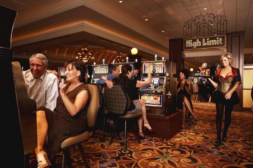 Casino Queen Hotel Saint Louis Eksteriør billede