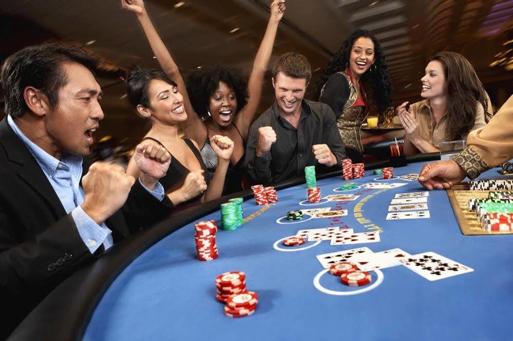 Casino Queen Hotel Saint Louis Eksteriør billede